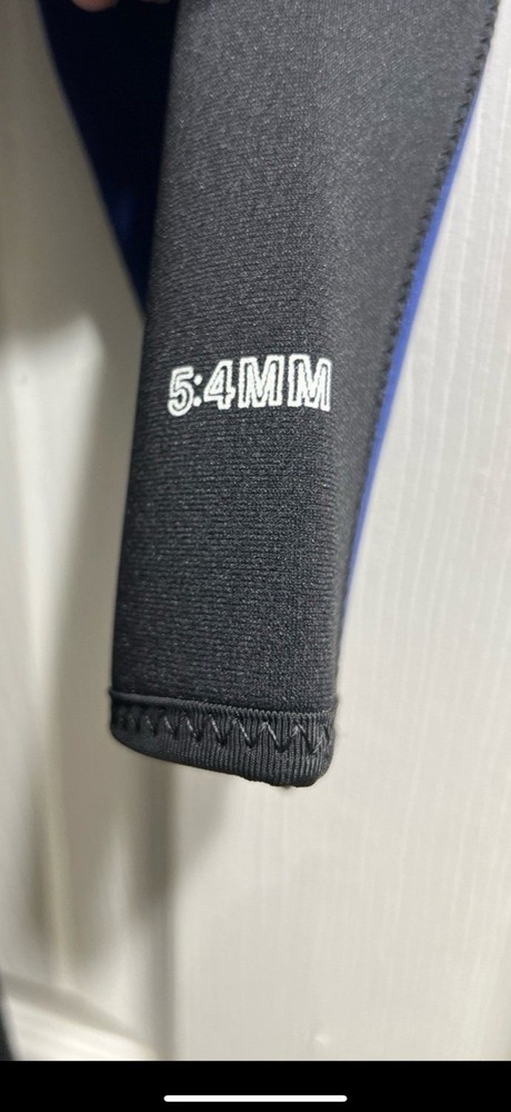 wetsuit men large 5/4 Mil