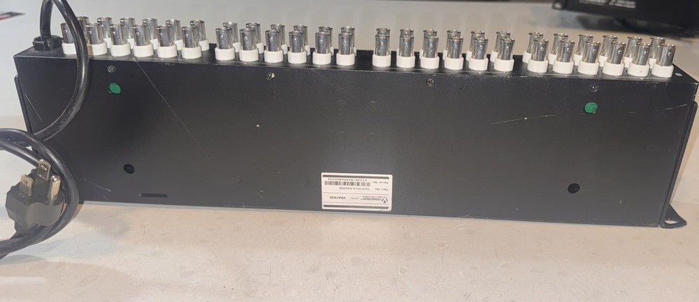 Versitron Video Distribution Amplifier Model VDA1632 16-input 32-output