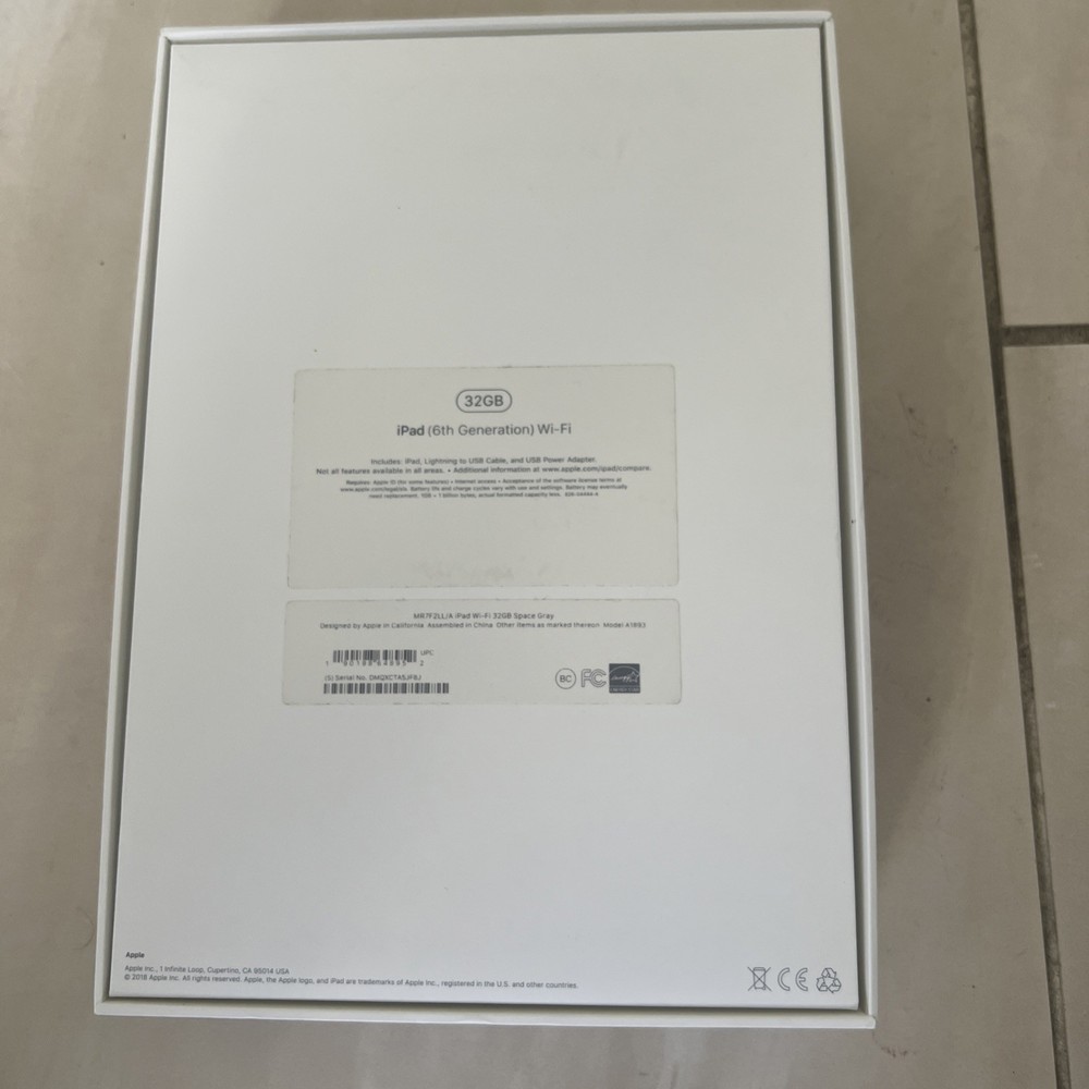 Apple iPad (6th Generation) 32GB Wi-Fi Box Only