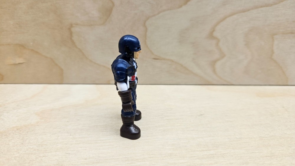 Mega Bloks Captain America Mini Figure Marvel Series 2
