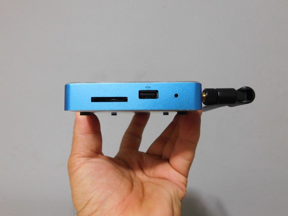 STREAM STATION ST1 ANDROID TV BOX VIDEO STREAMER STREAMING DEVICE NO REMOTE