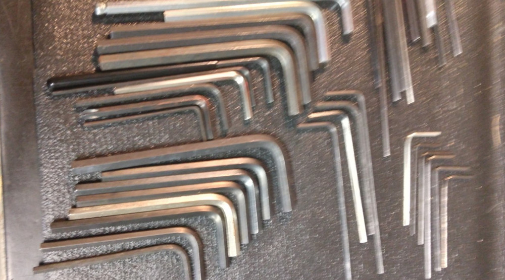 ASSORTED ALLEN WRENCHES 112 PCS. 2 LBS.