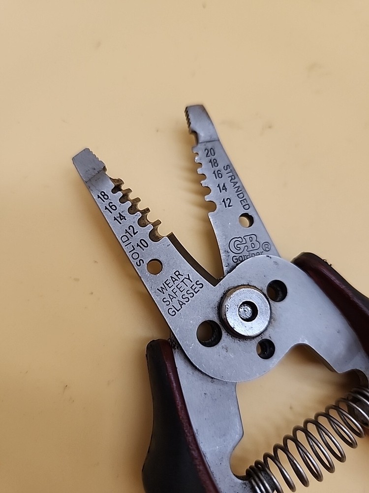 Gardner Bender Wire Strip Circuit Alert