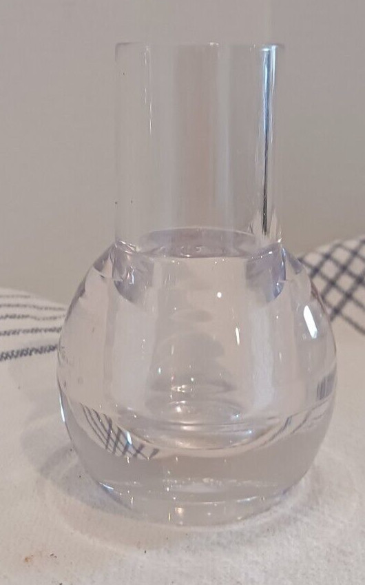 Carlisle Acrylic Vase