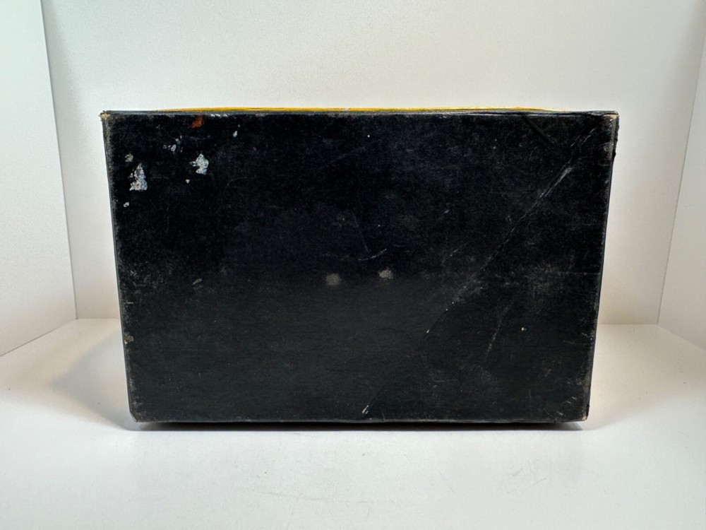 Vintage Kodak Standard Flasholder with box and bulbs Untested