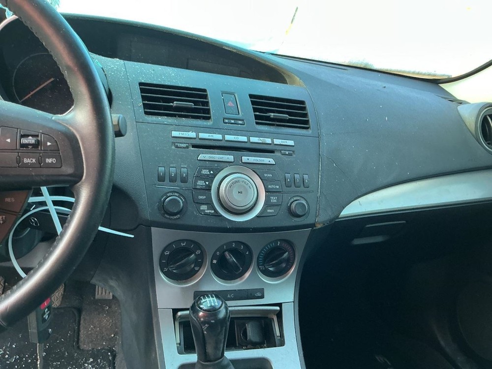 3 2010 Glove Box 4714040
