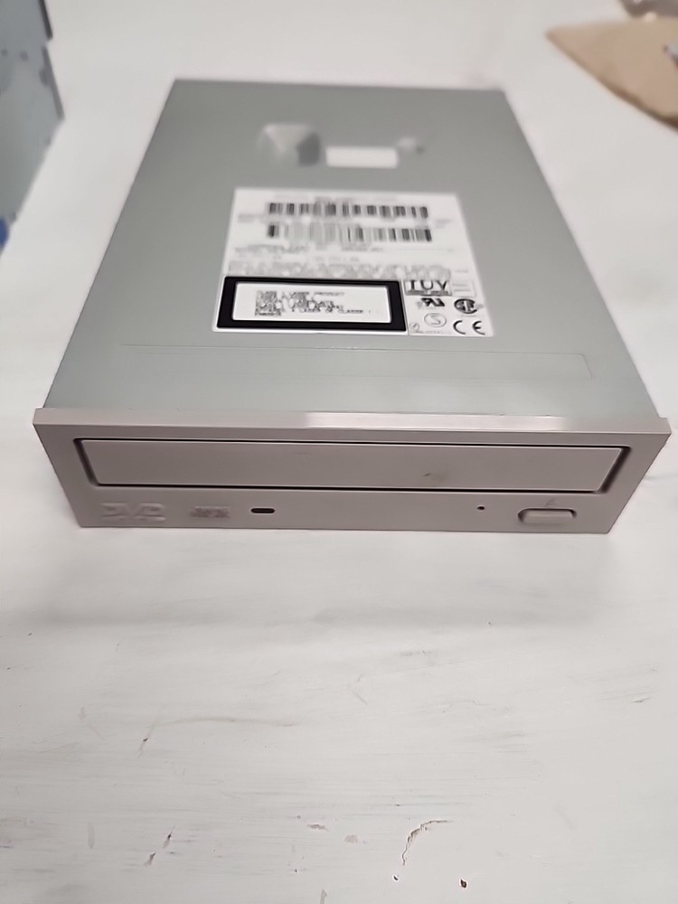 Compaq SR-8582-CCQ CD-ROM Drive