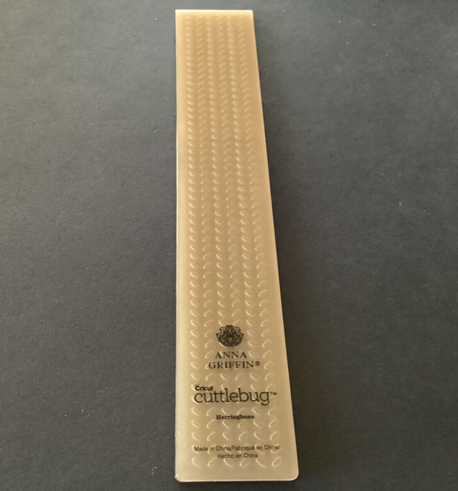 Anna Griffin Herringbone Border Embossing Folder