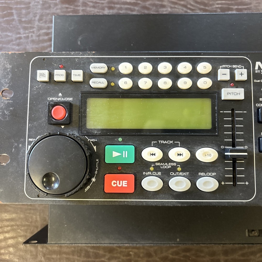 Stanton NCD-7000 DJ Dual CD Player & Remote Unit AS IS Partially Working READ