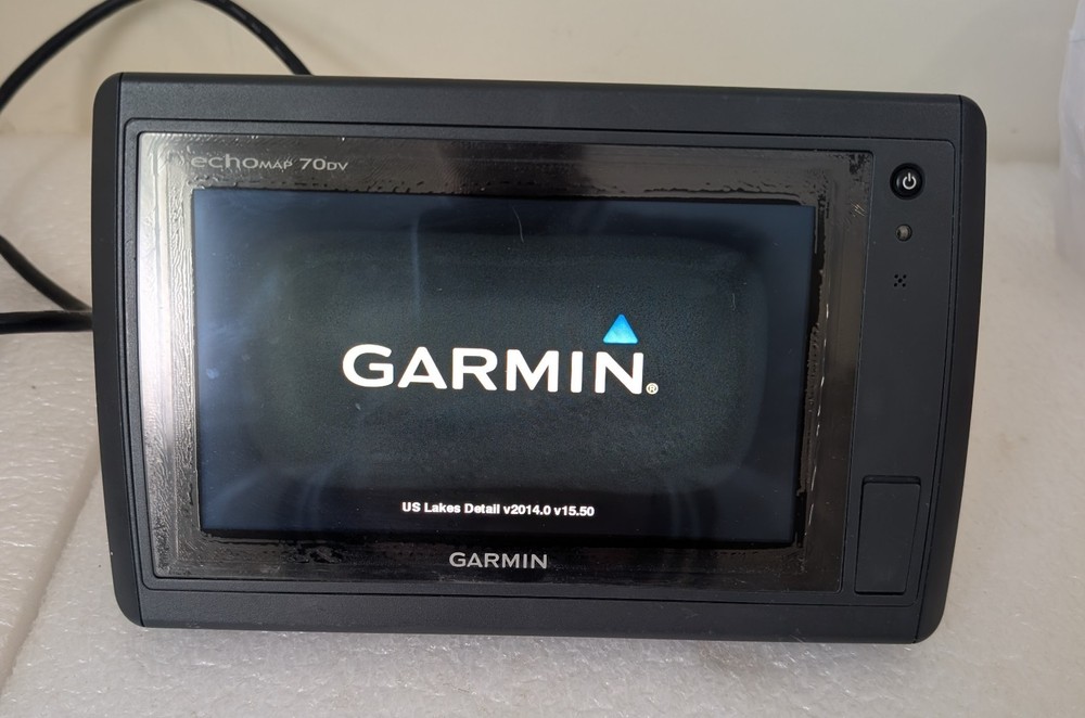Garmin - echoMAP 70DV - 7" Fishfinder/Chartplotter Touch Screen Works Fine
