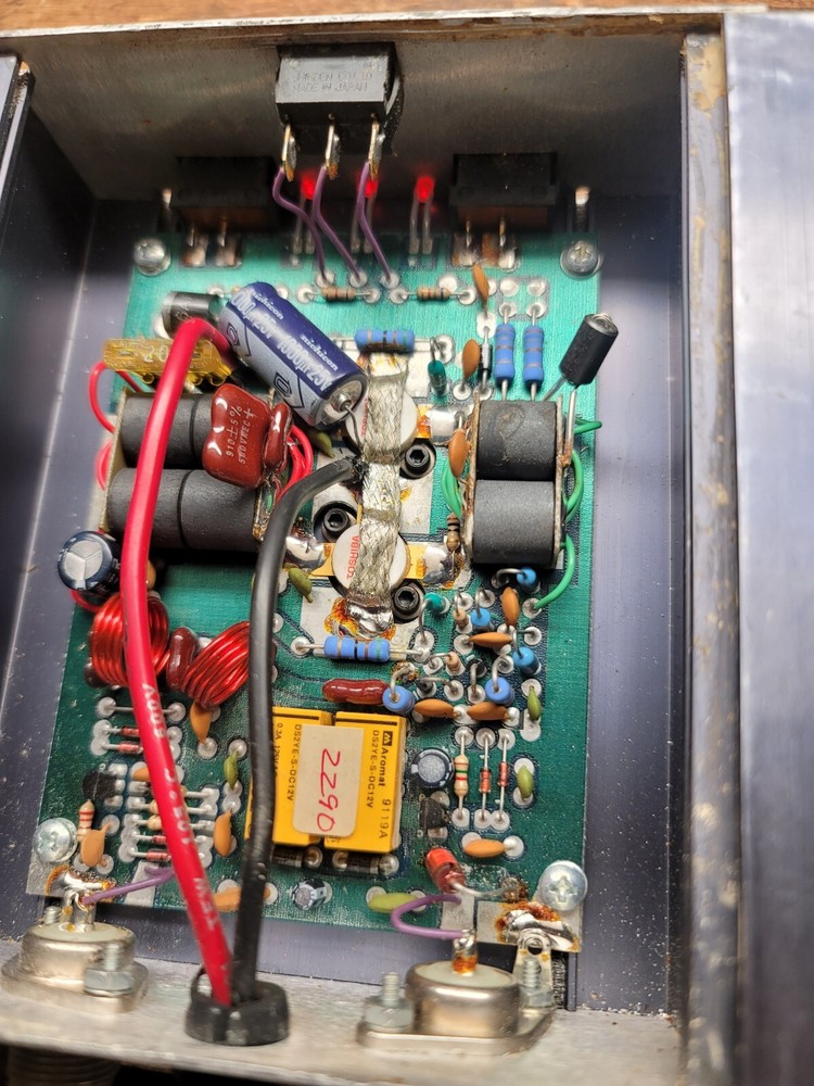 MAGNUG HAM LINEAR AMPLIFIER 2500