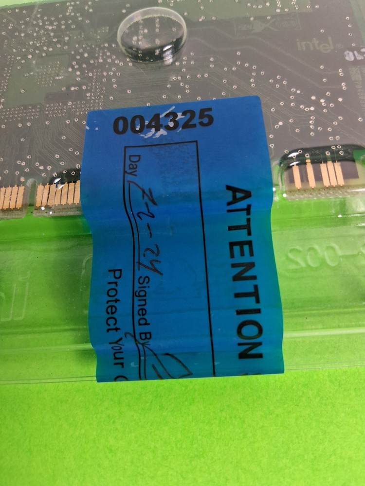 Intel PRO/1000 XT (A73666002) High-Performance Server Adapter