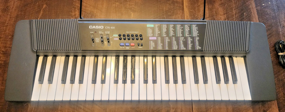 CASIO CTK-100 Portable Beginners Keyboard With AC Adapter
