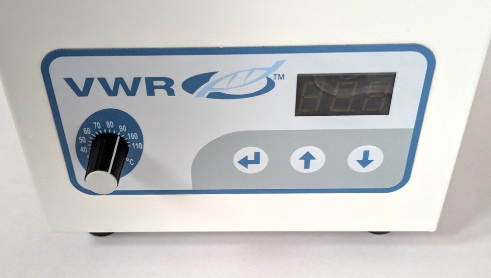 VWR Digital Water Bath 89032-210 2-Liter