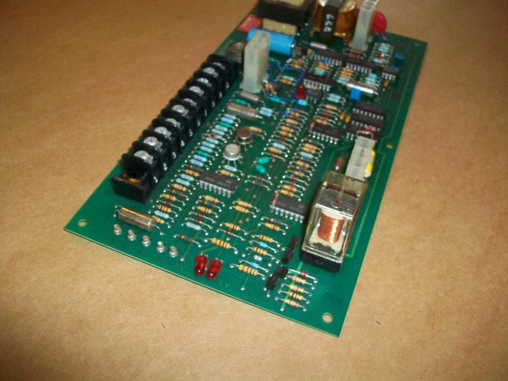 Cincinnati Milacron Board 35313697A USED