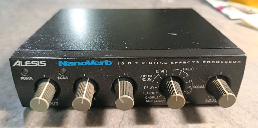 Alesis Nanoverb Musical Instruments 18-Bit Digital Effects Processor