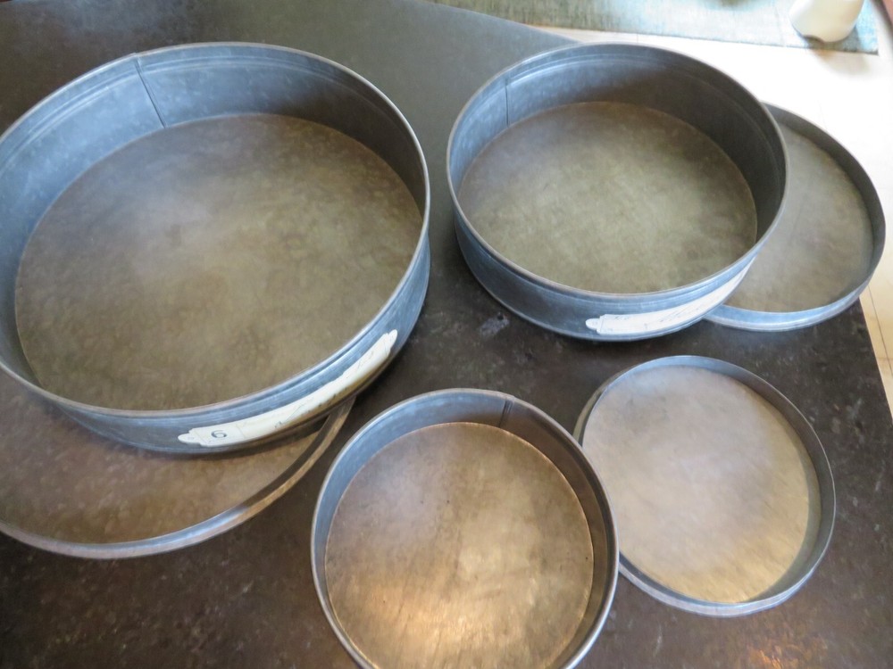 Vintage LOOKING SET 3 Round Stacking Galvanized Tins HUGE 17"