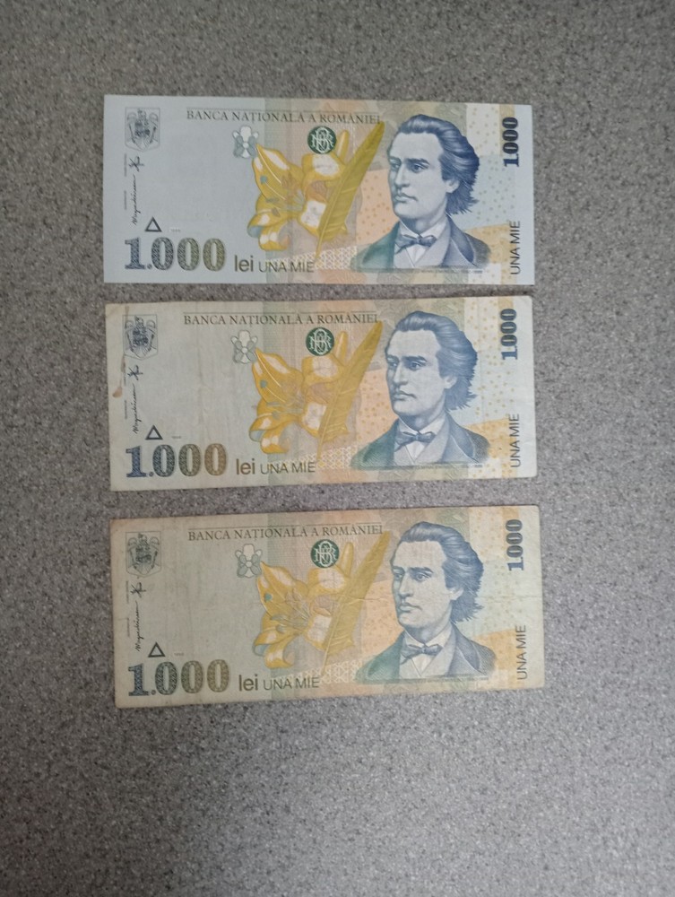 Romania  "1000 Lei" 1998 Banknote UNC  /Price attached is per one note.