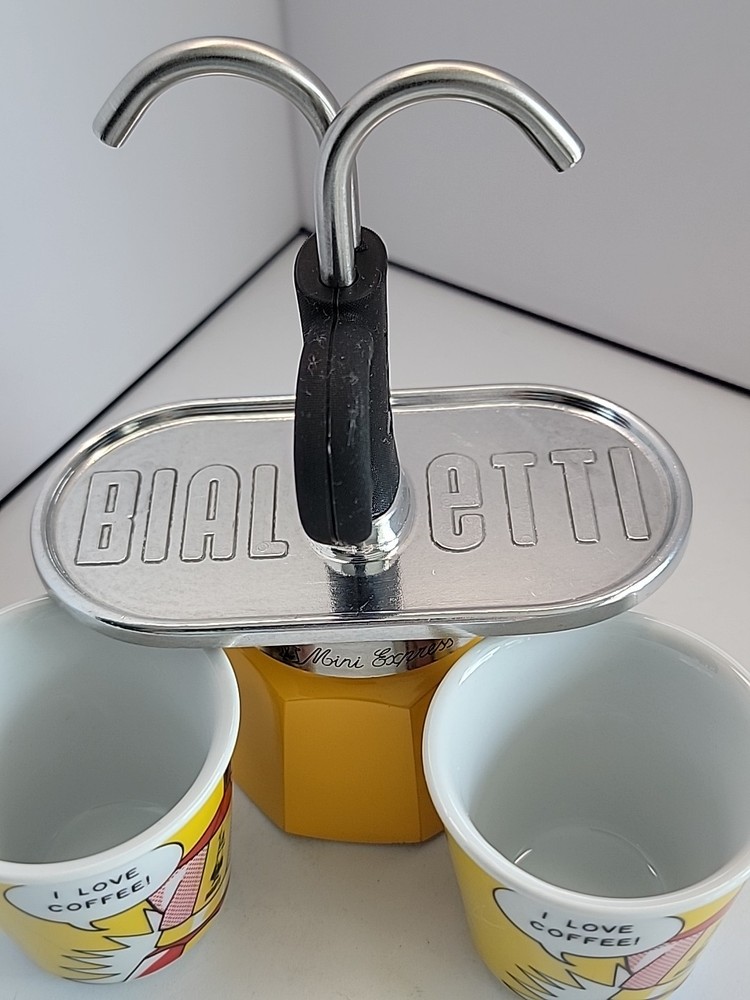 Bialetti Mini Express Roy Lichtenstein 2 Espresso Cup Maker Pop Art Coffee Set