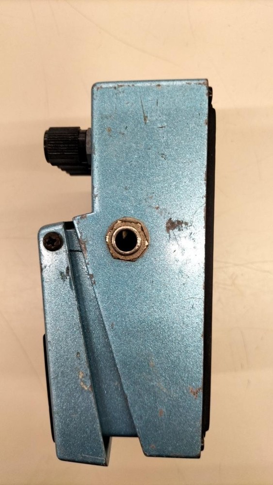 BOSS CE-3 CHORUS Guitar Effects From Japan