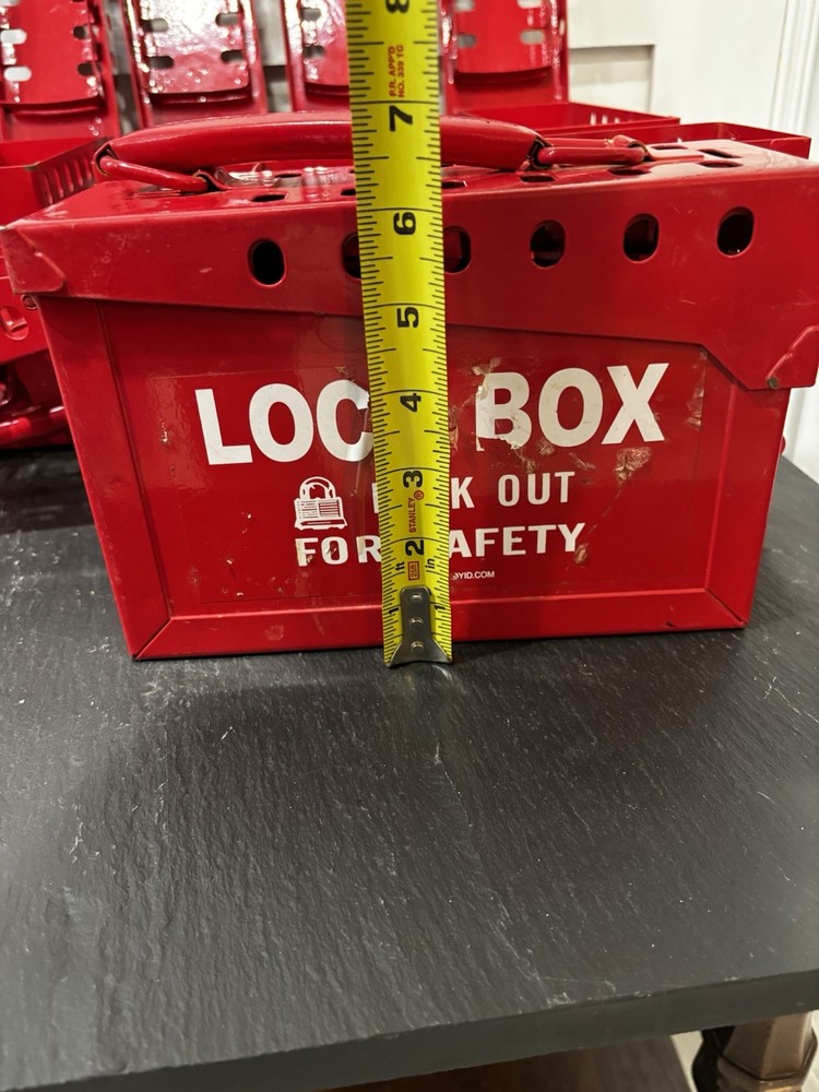 (1) Brady Lock Box Red