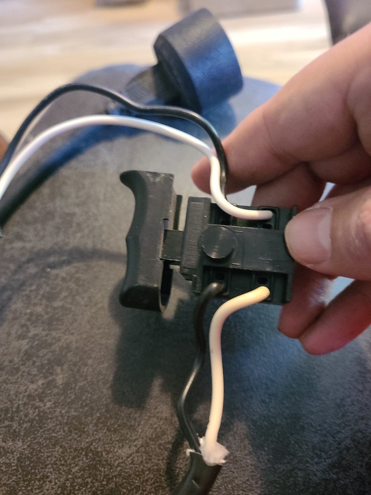 Used Plug And Switch for Black and Decker LE750 Electric Edger 120V