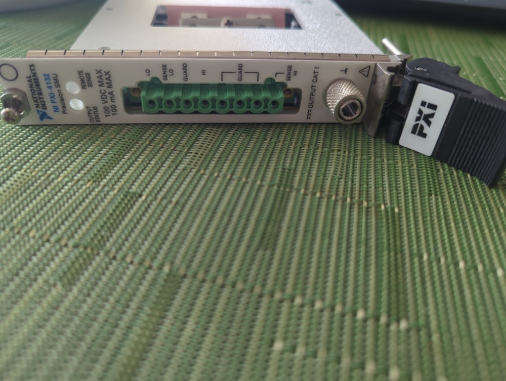 National Instruments NI PXI-4132 Precision SMU Module / Source Measure Unit