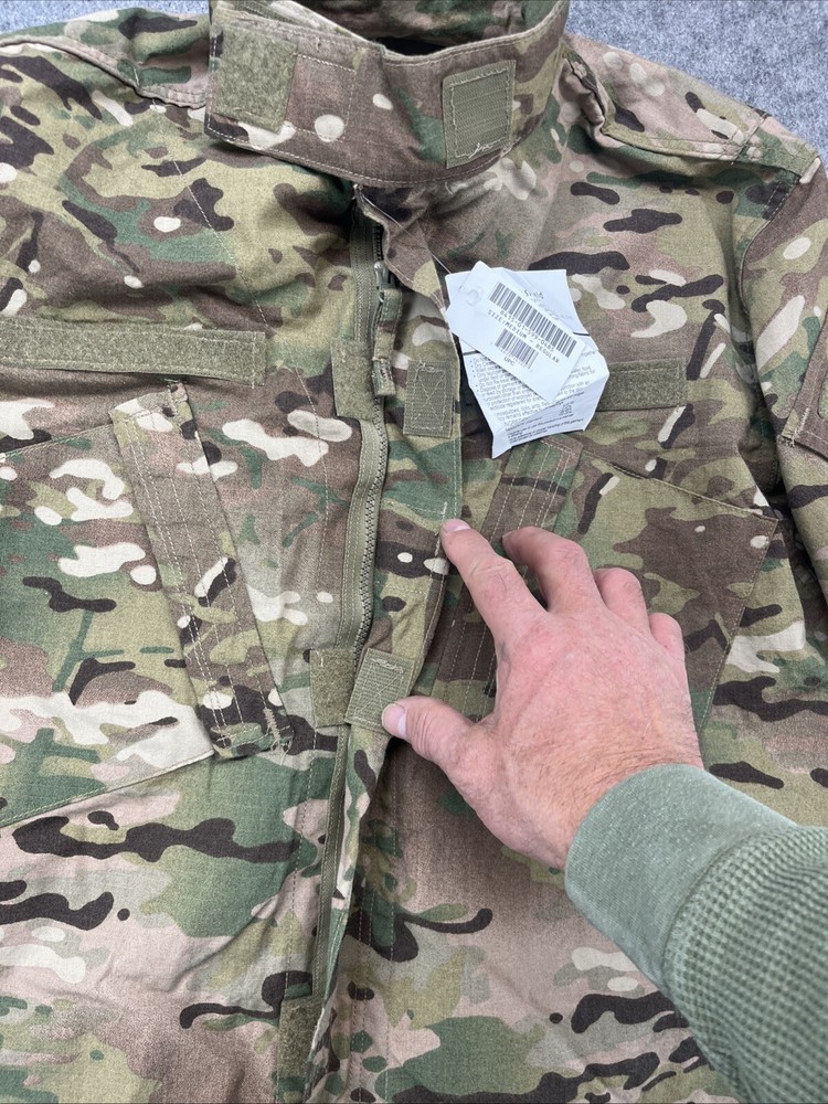 Army Combat Uniform Coat Medium Regular Unisex Flame Resistant Insect Sheild NWT