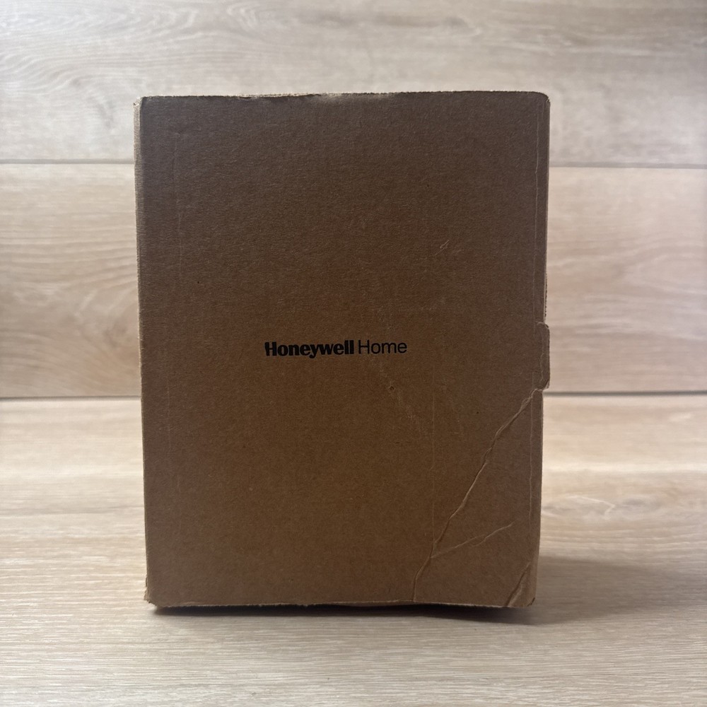 Economy Non-Programmable Thermostat with Microvolt 1H Single Stage Heating