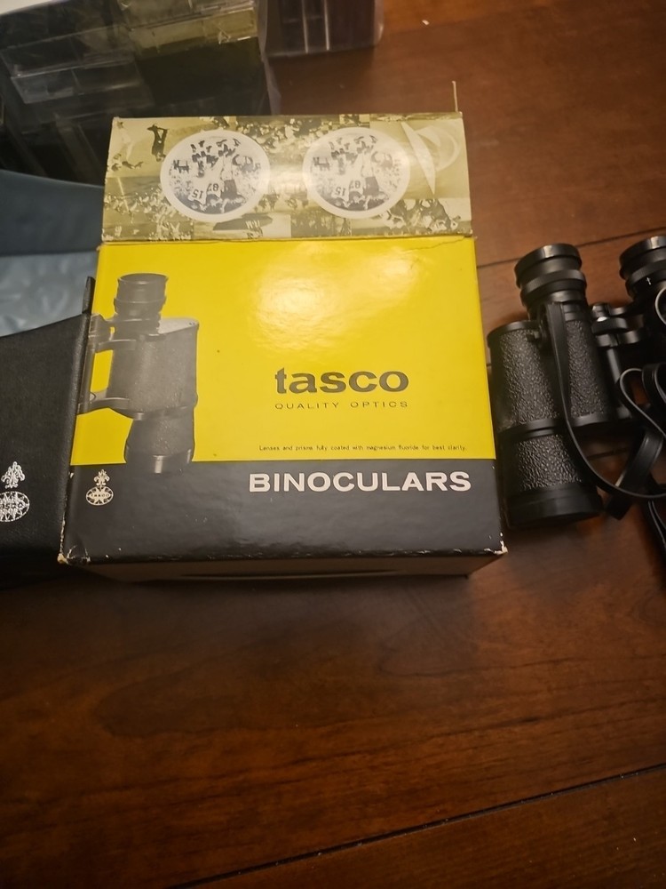 Tasco Binoculars 7x35 with Box