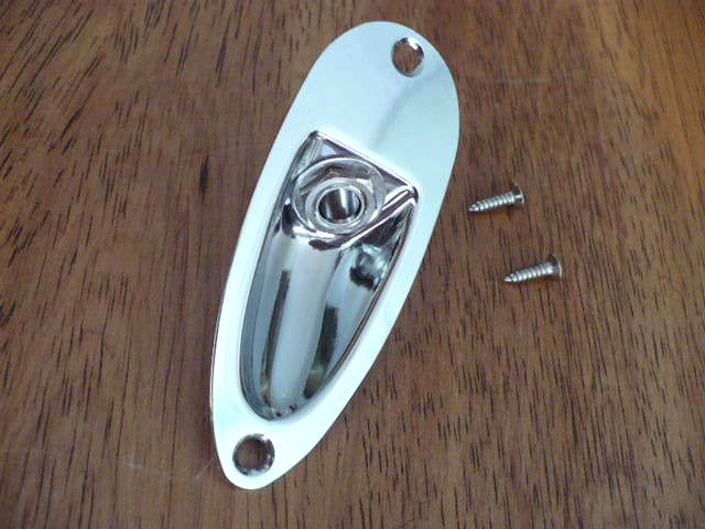INPUT OUTPUT JACK AND PLATE CHROME FOR STRATOCASTER