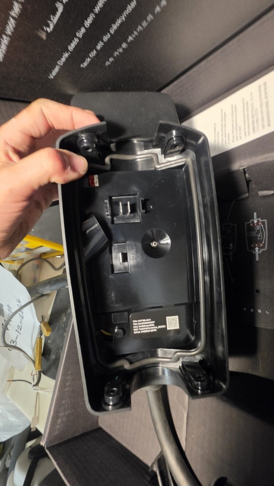 TESLA Wall Connector Charger GEN 3 NEW