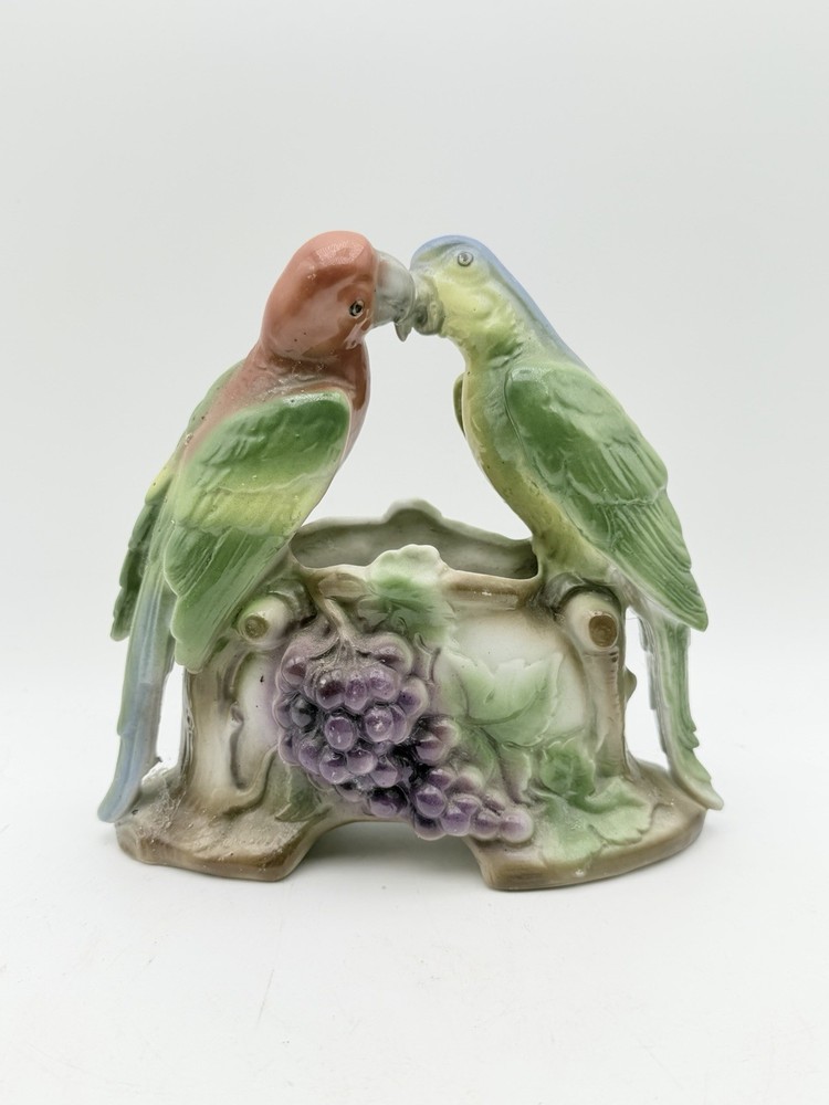 Kissing Birds Pot Vtg Parrots
