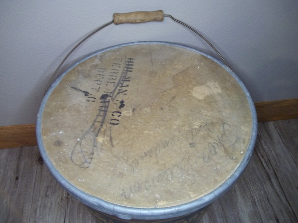 vintage Clark Co. candy chocolate cardboard chocolate container 30 lbs.