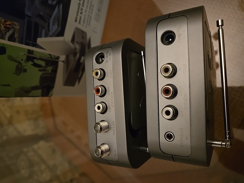 Terk Wireless A/V Transmitter & Receiver LF-30S Digital Media Streamer READ!