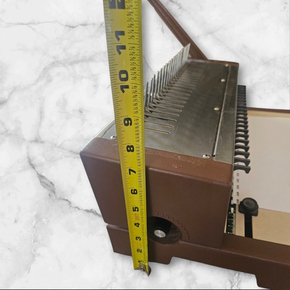 HIC HPB-210 Manual Comb Binding Machine