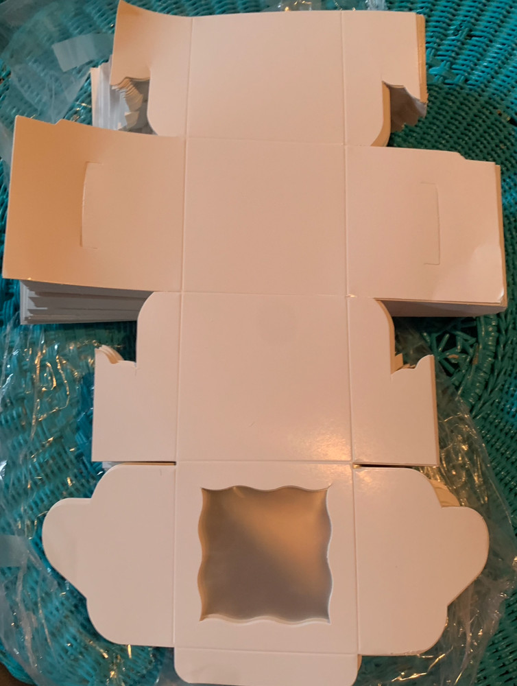 window bakery box 4x4x4