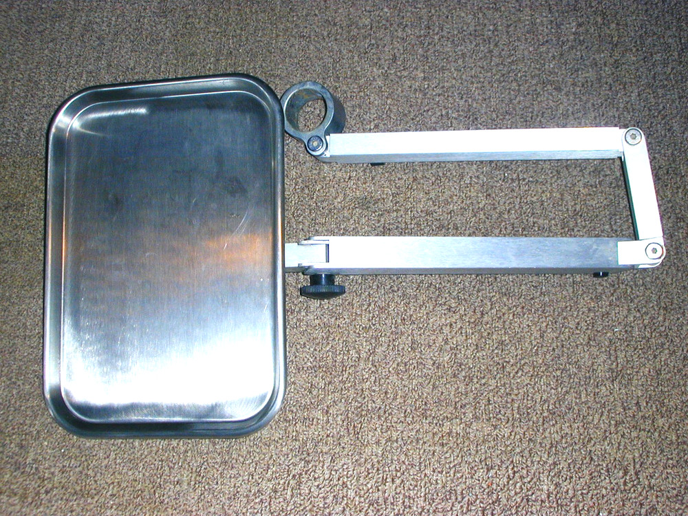 A-Dec Universal Post Mounted Flexible Arm Variable Vertical Height  Excellent