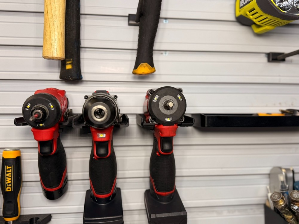 Power Tool Storage for Slot Wall and Rubbermaid – Efficient Solution