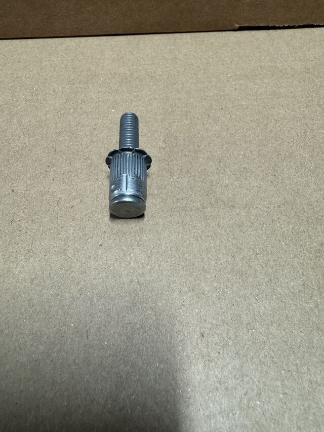 Genuine Ford Stud Special W718180-S450