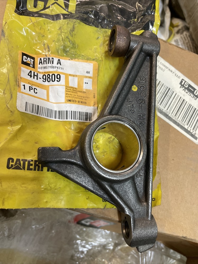 CAT Engine Rocker Arm: OEM# 4H 9809
