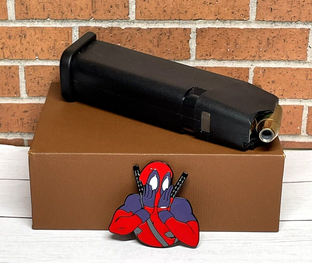 Deadpool Enamel Pin - Deadpool Funny Pin
