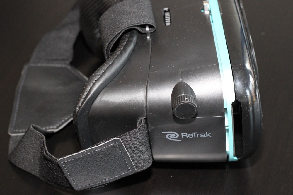 Utopia 360 Virtual Reality 3d Headset. Model Number B07C8GX5YW