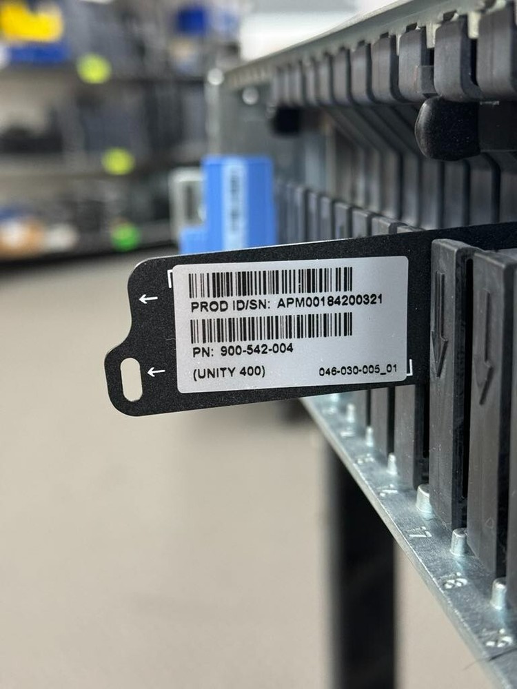 DELL EMC OPE25 Unity 400 25x SFF Storage FLASH RAID Disk Drive Array 900-542-004