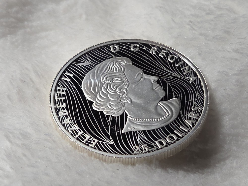 2022 Canada Timber Wolf - $25 EHR Extra High Relief Proof Pure Silver Coin