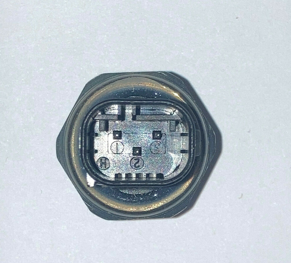 OE A/C Pressure Sensor/Switch For BMW E39 E60 525 530 540 E38 E65 E66