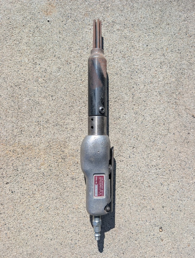 Superior Pneumatic Bantam Bully Needle Hammer