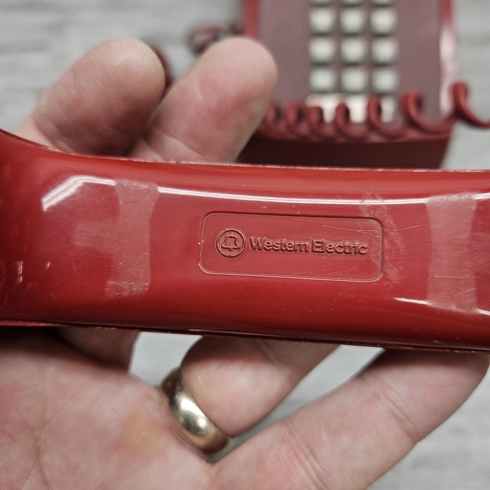 Western Electric Red Desk Table Top Touch Tone Dial Push Button Phone UNTESTED