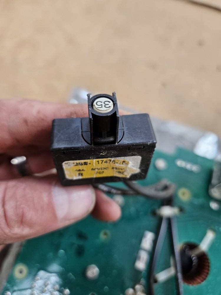 Xantrex Trace Engineering SW4048 Power DISTRIBUTION Board Assembly. PN2014