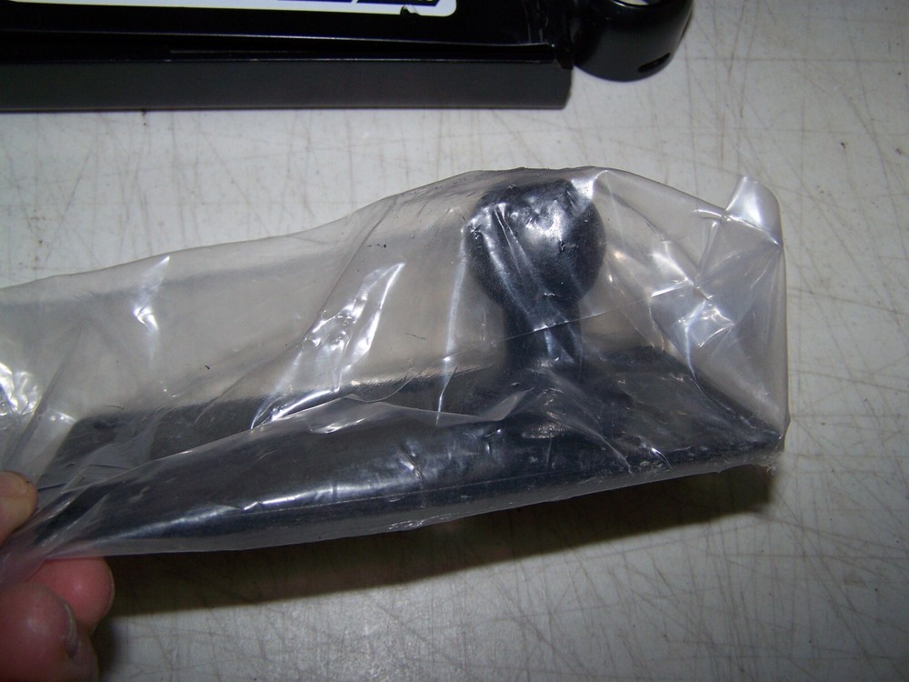 Eaz-Lift 48381 Left Hand Driver Side Sway Control Bar